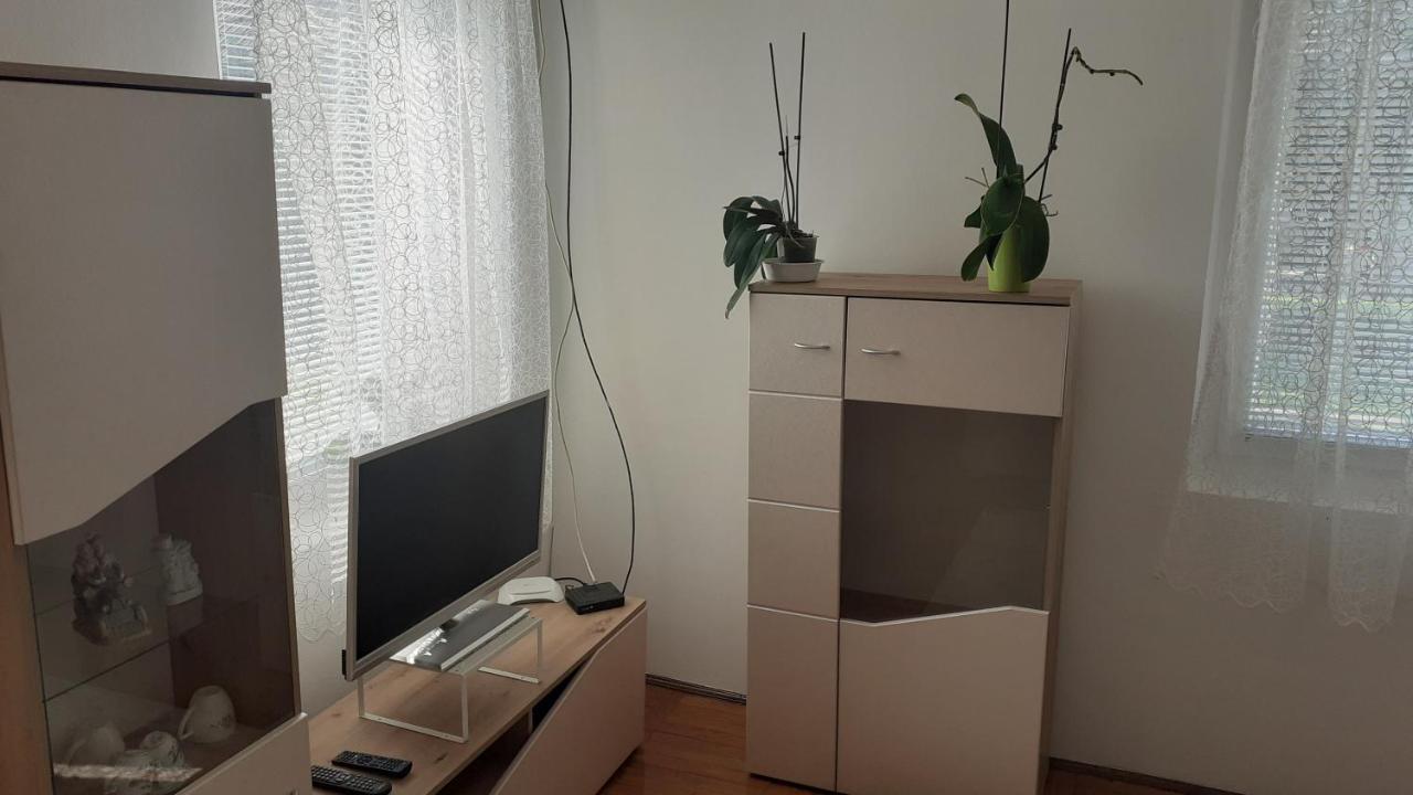 Apartment Ildiko 苏博蒂察 外观 照片